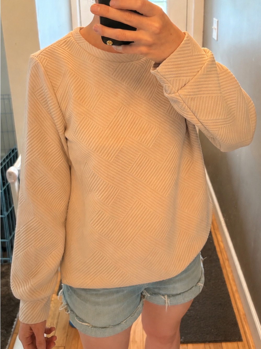 SHEIN Cream Quilted Crewneck Sweatshirt